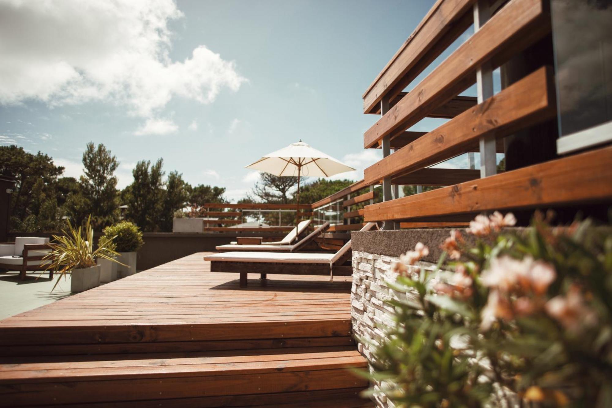 Suite House Каріло Екстер'єр фото