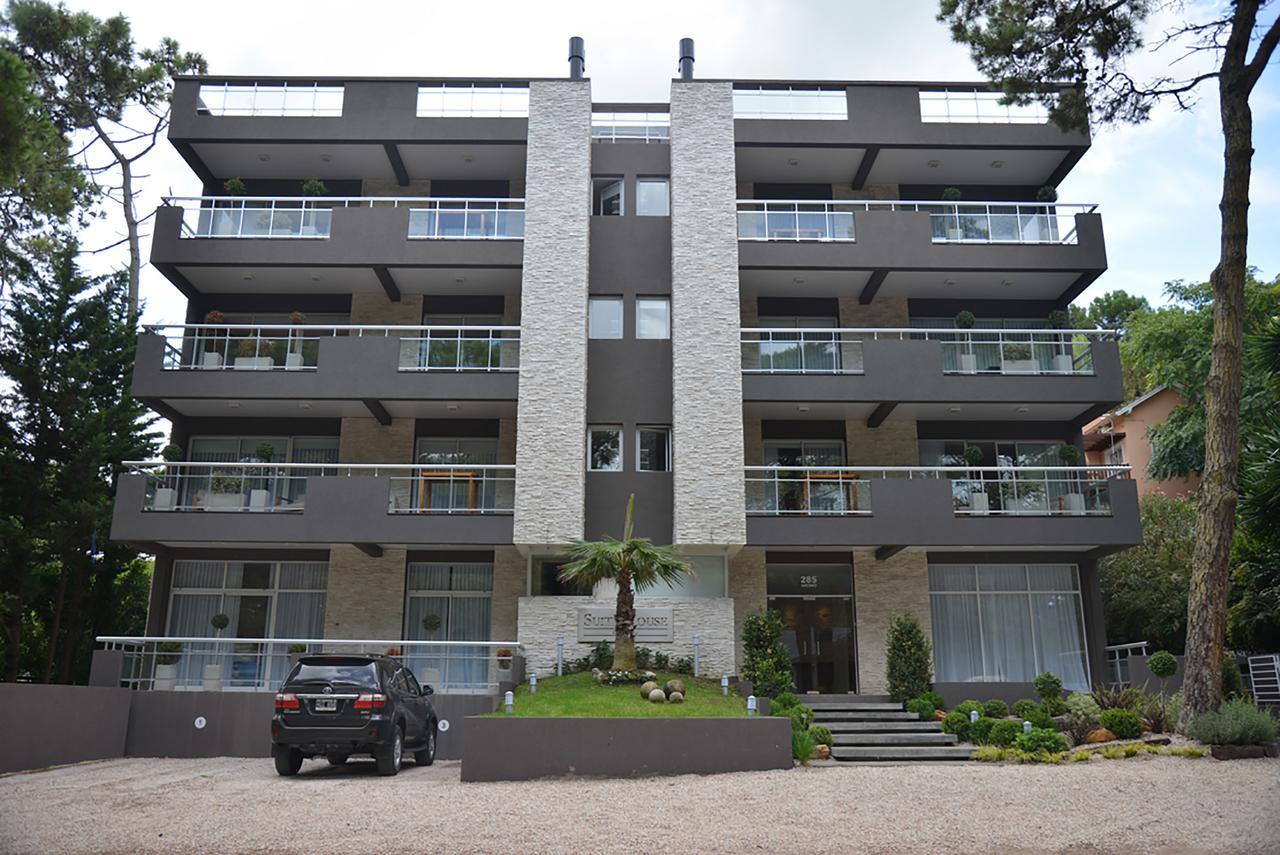 Suite House Каріло Екстер'єр фото