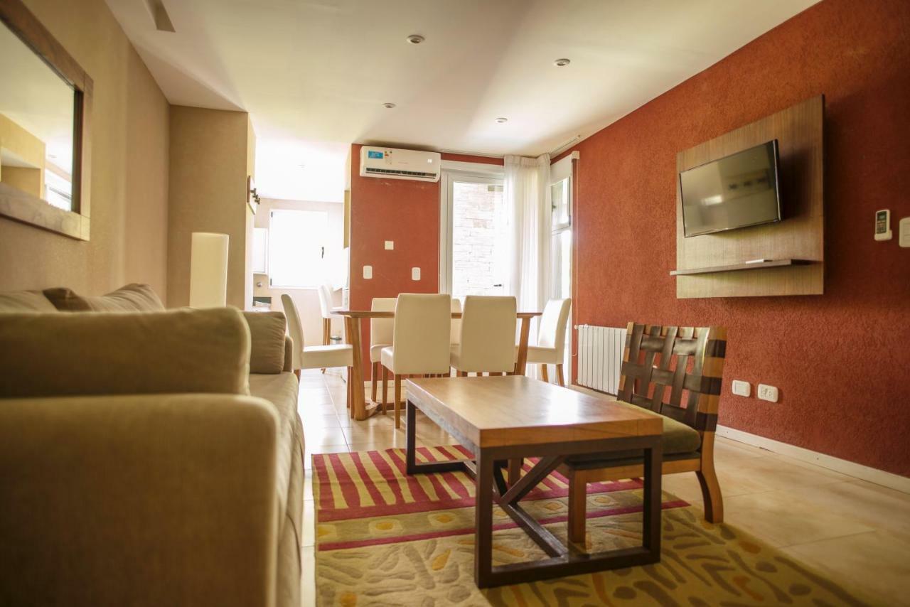Suite House Каріло Екстер'єр фото